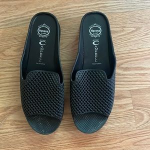 Jeffrey Cambell x Havana sandals